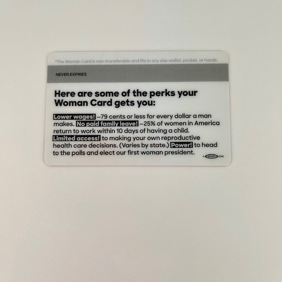 2016 THE OFFICIAL HILARY CLINTON FOR AMERICA WOMAN CARD . DEAL ME IN . DEMOCRAT - Picture 6 of 11